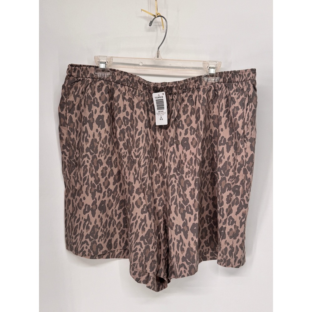 Torrid Shorts Women 2X Tan NWT Leopard Print Pull On Washable Challis Pocket
